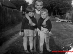 Od lewej: Szymaniuk Anna (później Matysiuk), Szymaniuk Jerzy i Zdanowska Krystyna